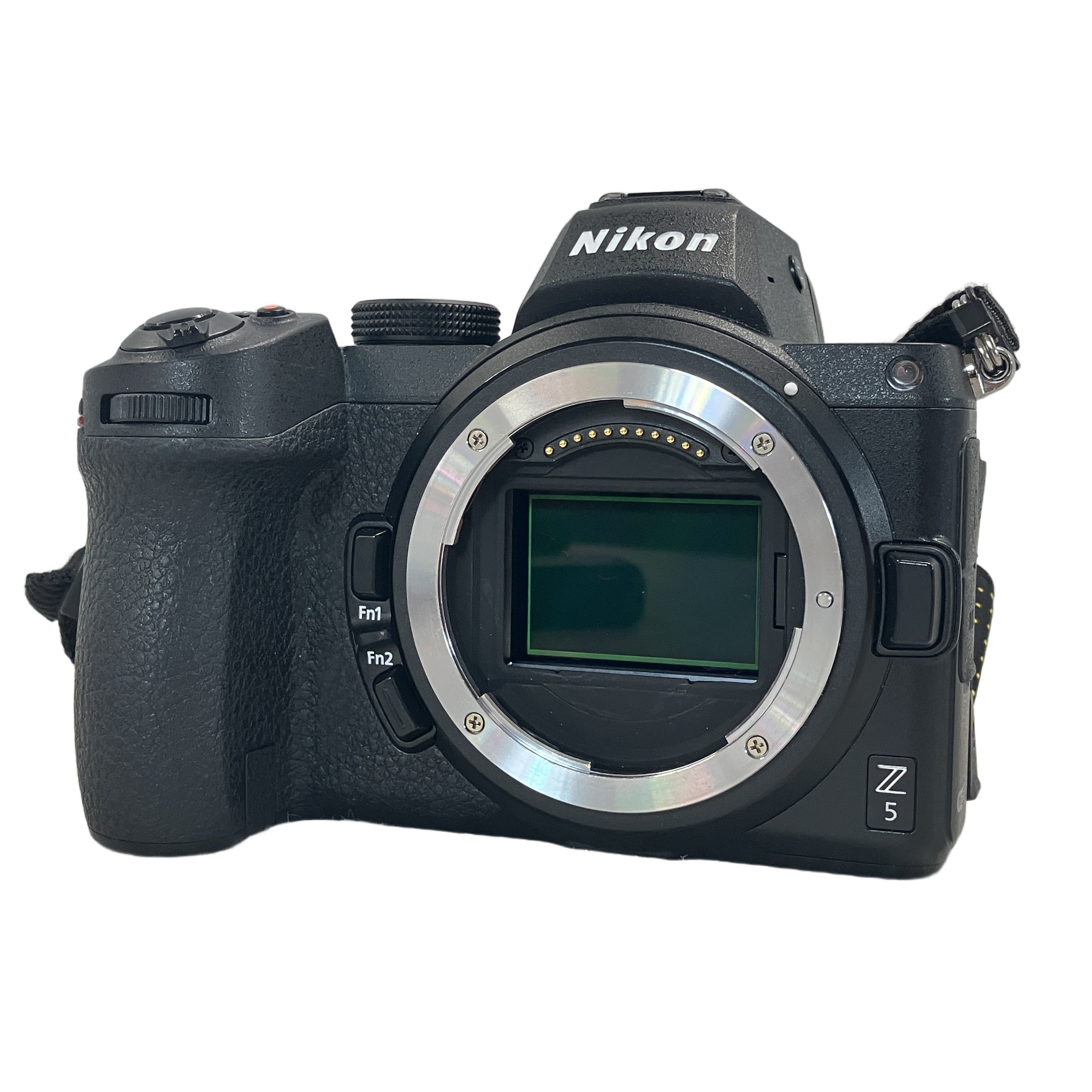 純正バッテリー4本・充電器・付属品多数 ! 手ブレ補正&本格フルサイズ『Nikon Z5』入荷 !