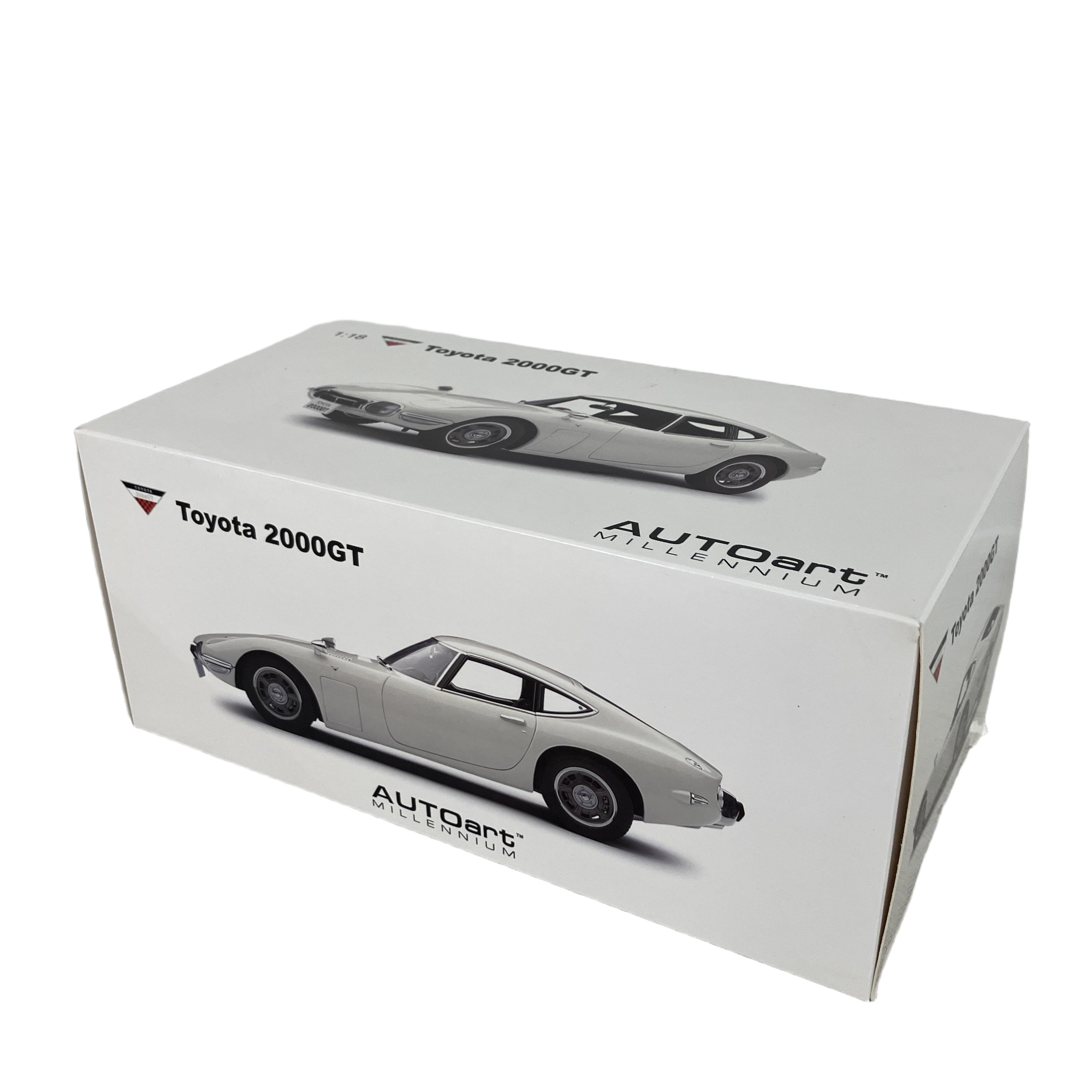 AUTOart 1/18 MILLENNIUM TOYOTA 2000 GT トヨタ オートアート ミニカー 中古 美品