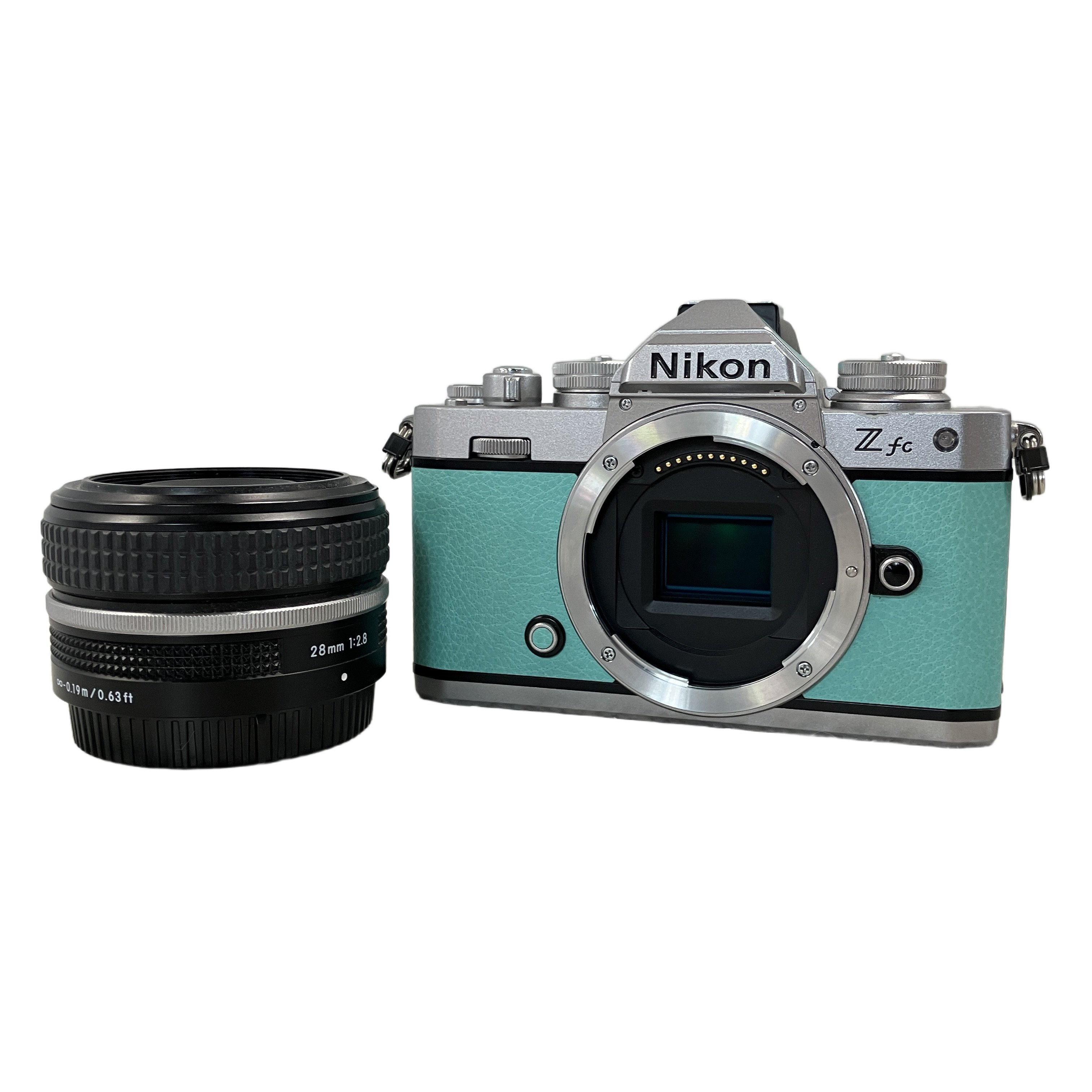 Nikon Zfc 28/2.8 SE Kit ミラーレス 一眼 カメラ ニコン 写真 中古