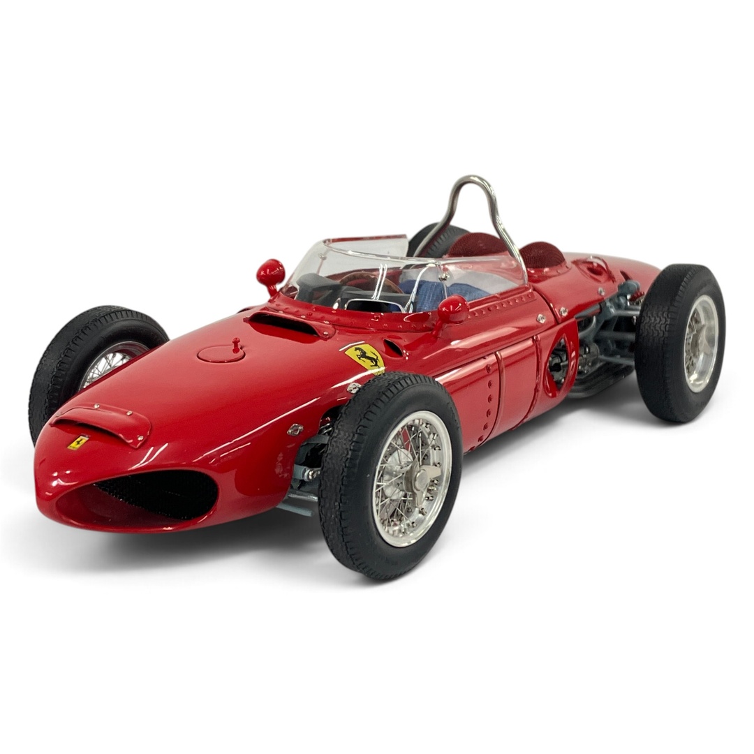 CMC 1/18 Ferrari フェラーリ Dino ディーノ 156 F1 1961 シャークノーズ ミニカー 中古