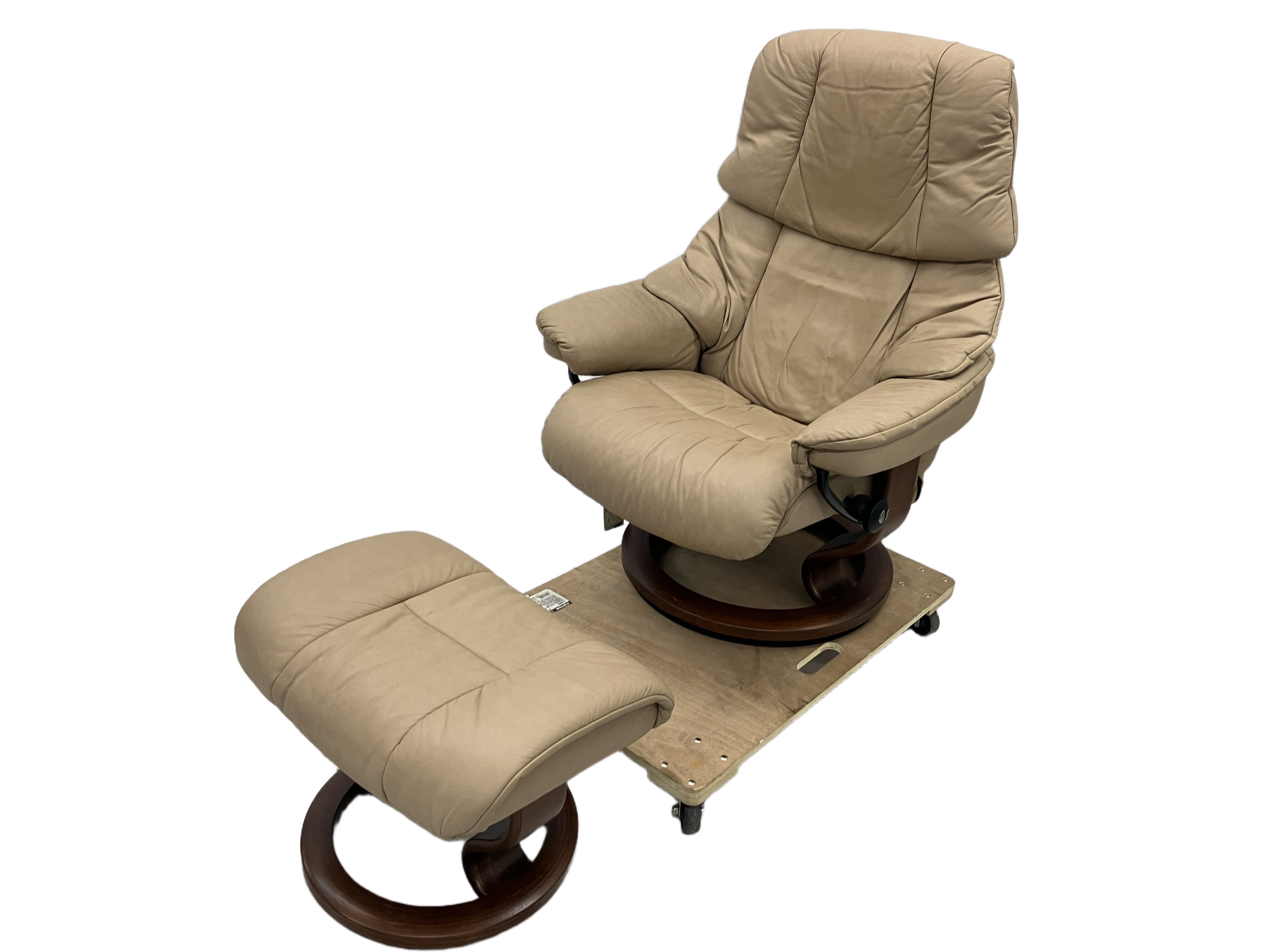EKORNES エコーネス ストレスレスチェア オットマン付き リクライニングチェア 家具 中古