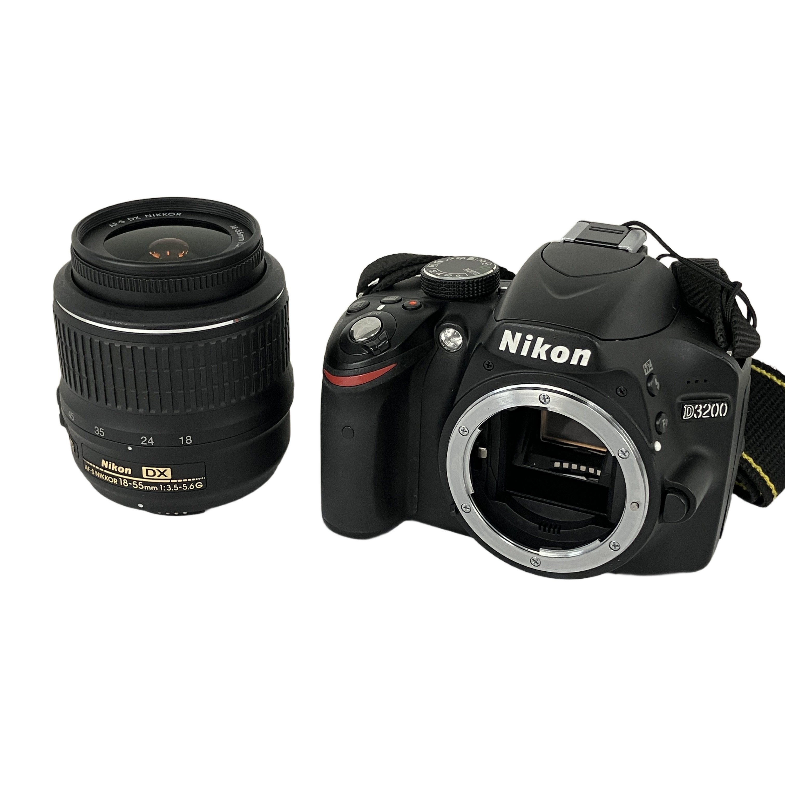 Nikon D3200 18-55mm F3.5-5.6G VR デジタル一眼レフカメラ レンズキット ブラック ニコン 中古 訳あり