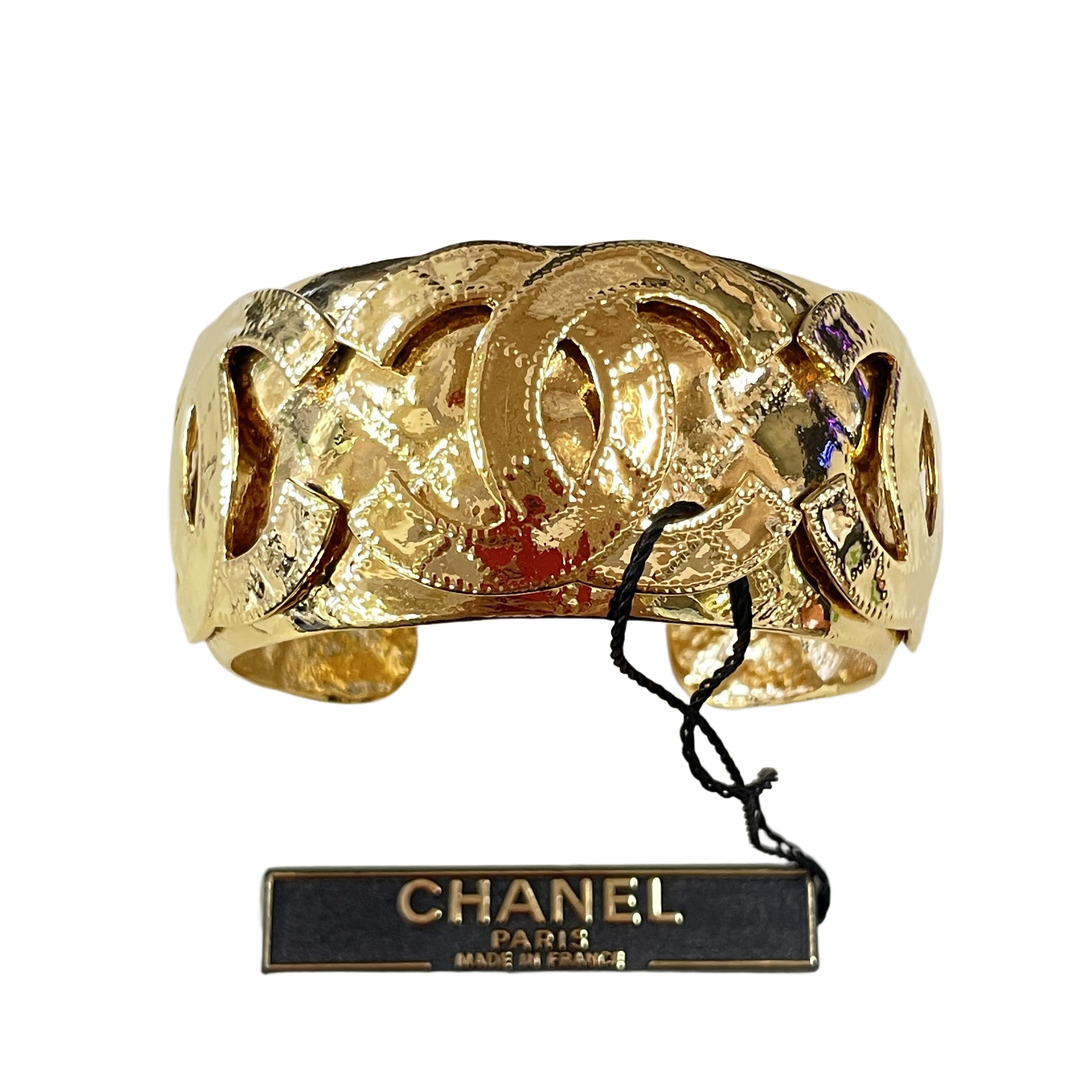 見込み130%掛率 CHANEL バングル トリプルココマーク ゴールド 94P バングル