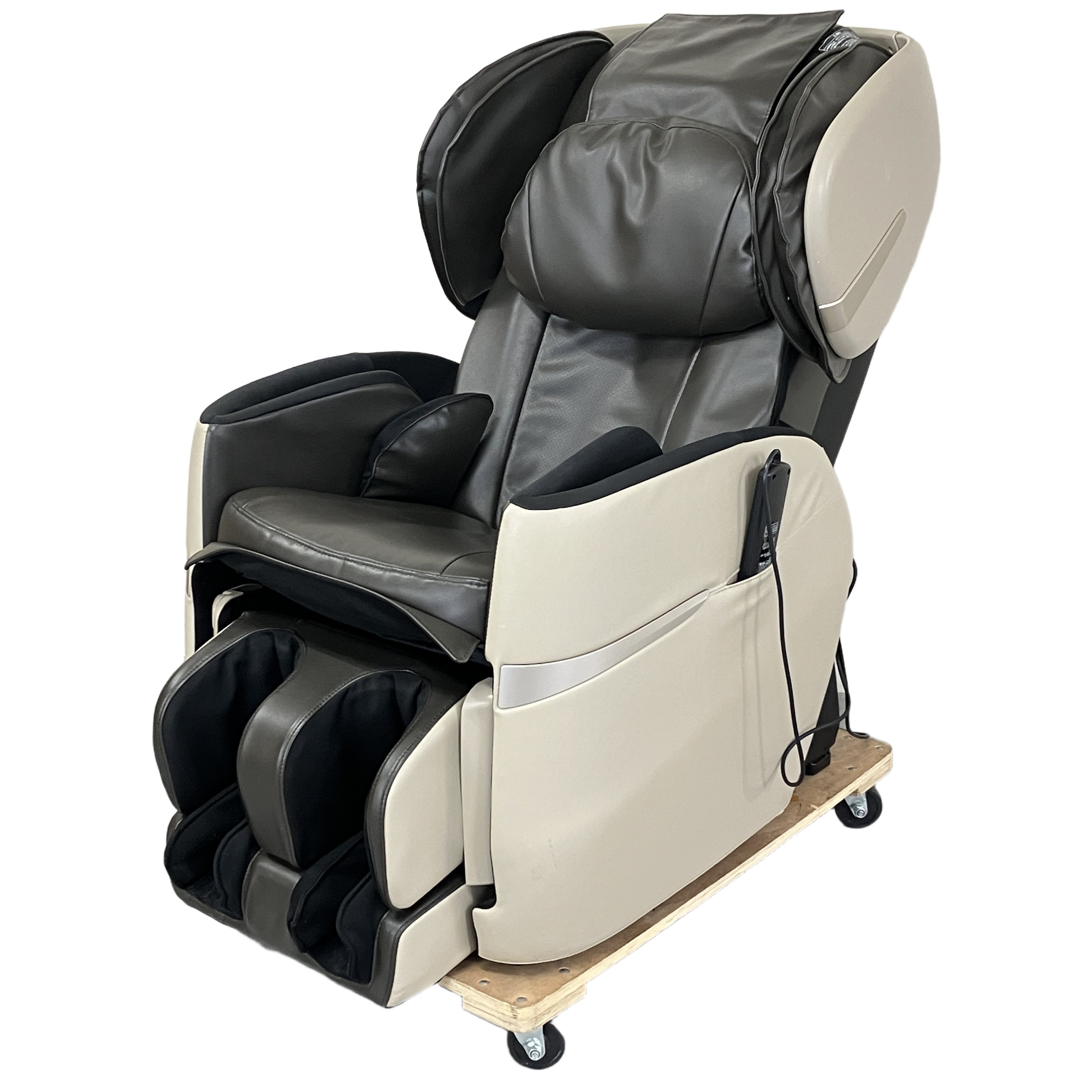 FUJIIRYOKI AS-R600 RELAX MASTER マッサージチェア 家庭用 電気マッサージ器 家電 フジ医療器 中古