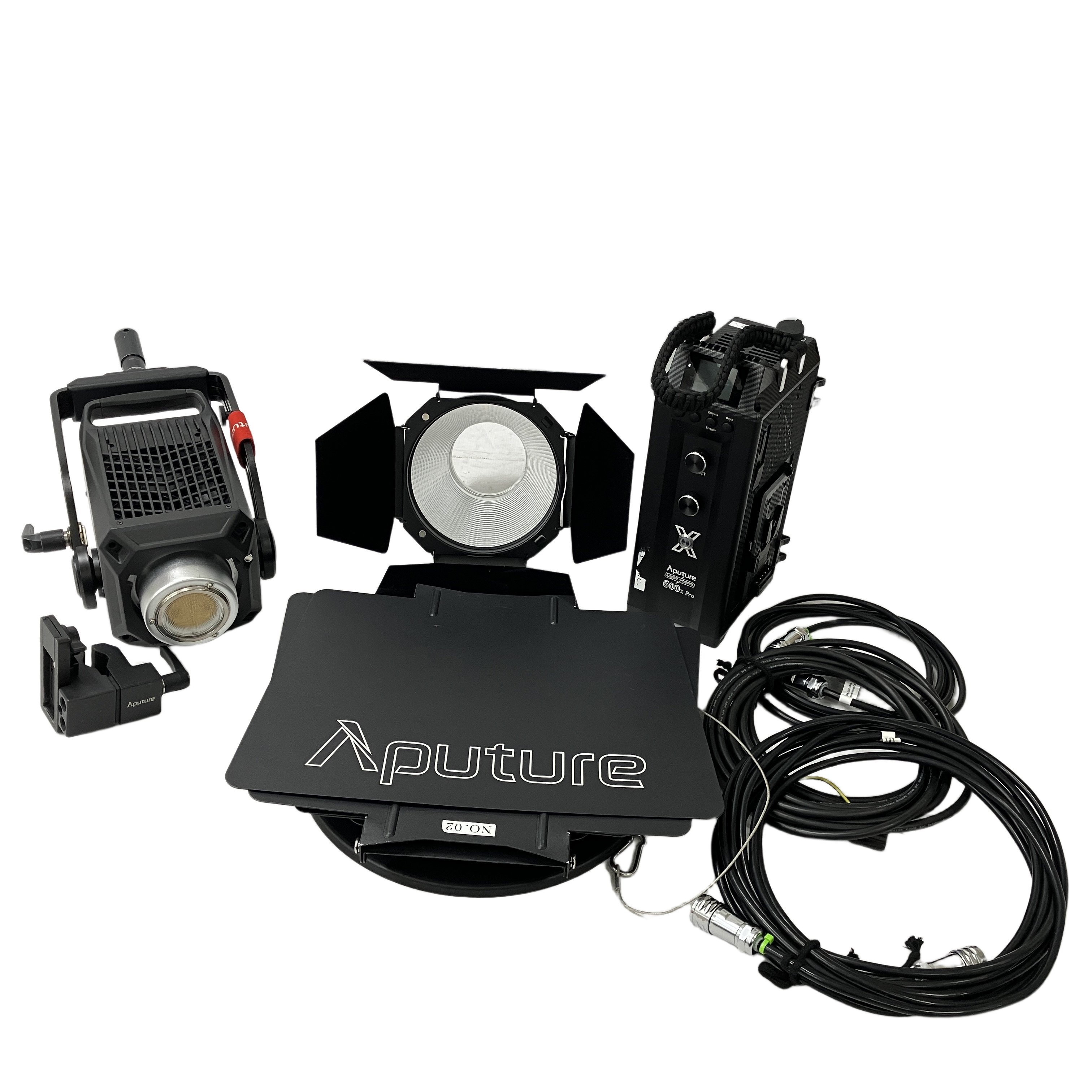 Aputure LightStorm LS 600x Pro LED ライト スタジオ 照明 器具 機材 ケース付き アプチャー 中古