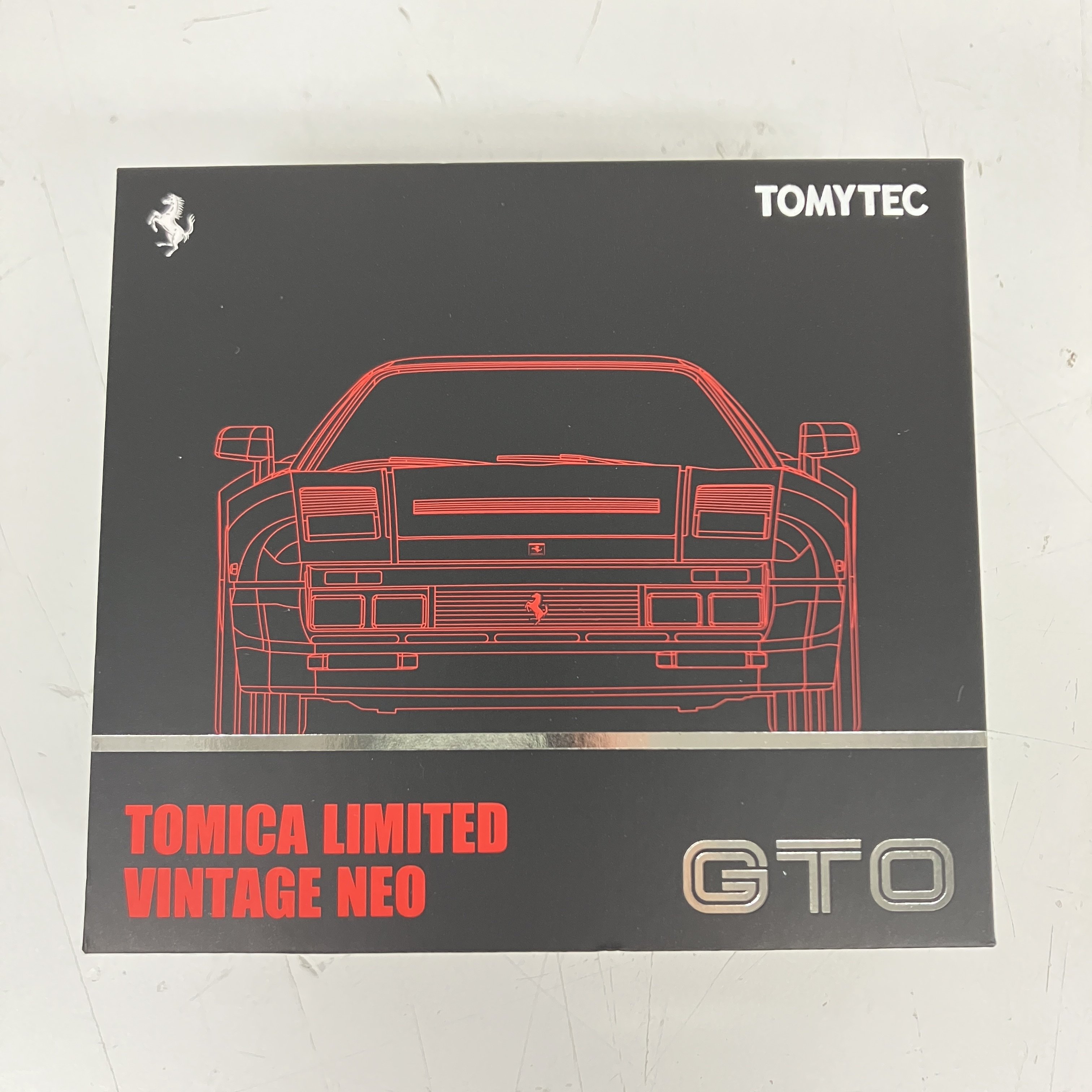 タカラトミー トミカ GTO リミテッド ヴィンテージ LV-N フェラーリ 赤 ミニカー 車 開封済 未使用
