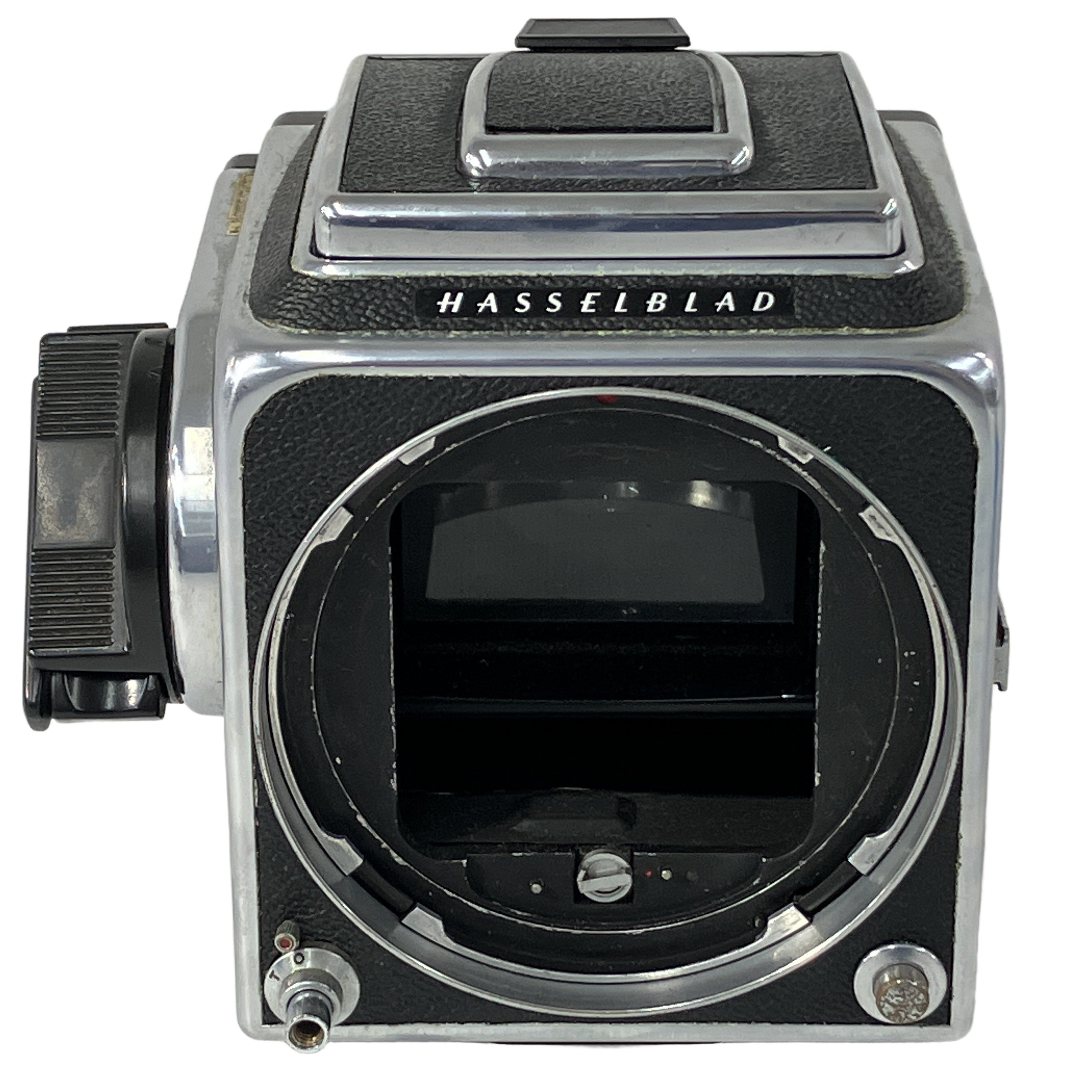 中判フィルムの美しさを極限まで引き出すクラシック一眼レフの不朽の名機!