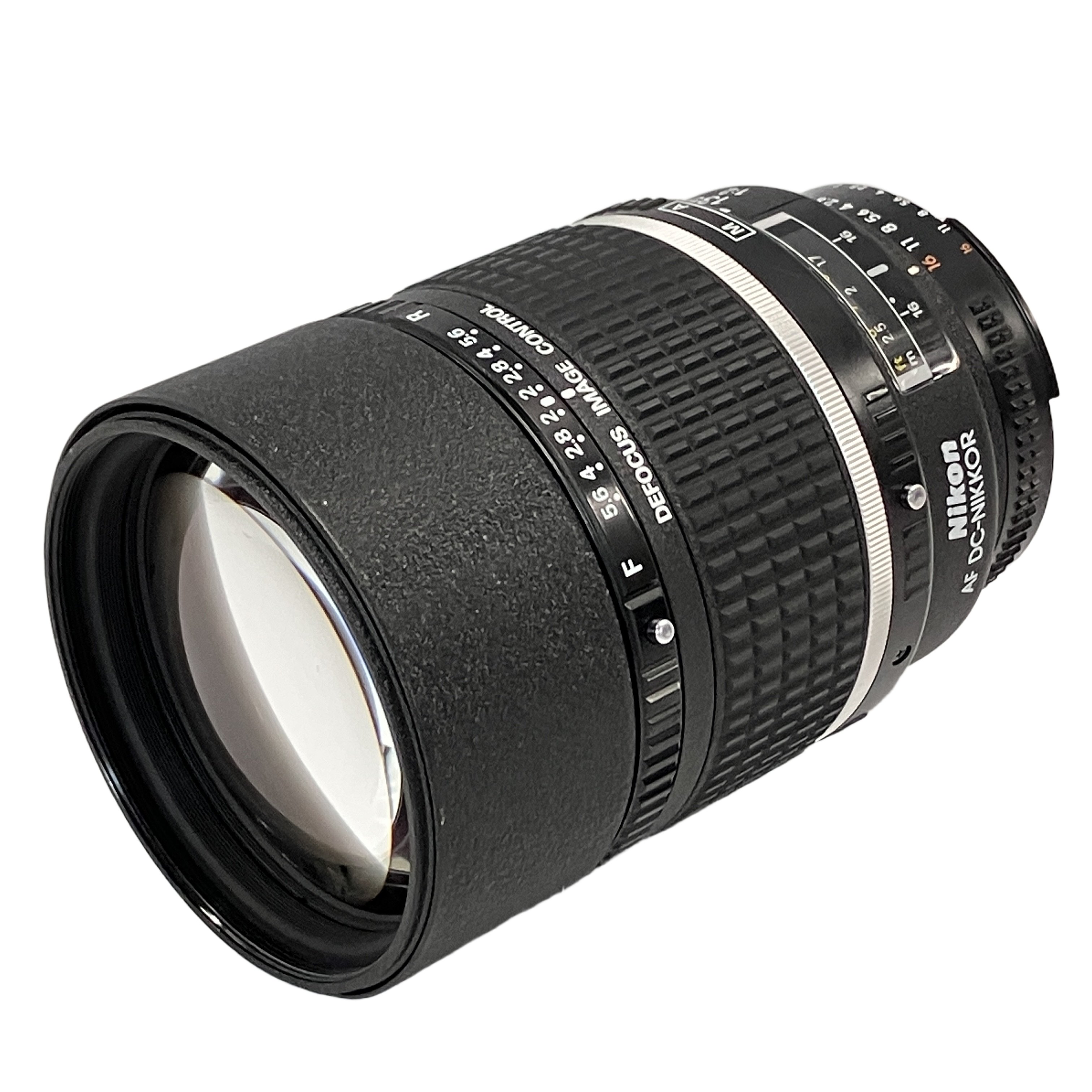 ニコン AF DC-NIKKOR 135mm F2 伝説のDCレンズ