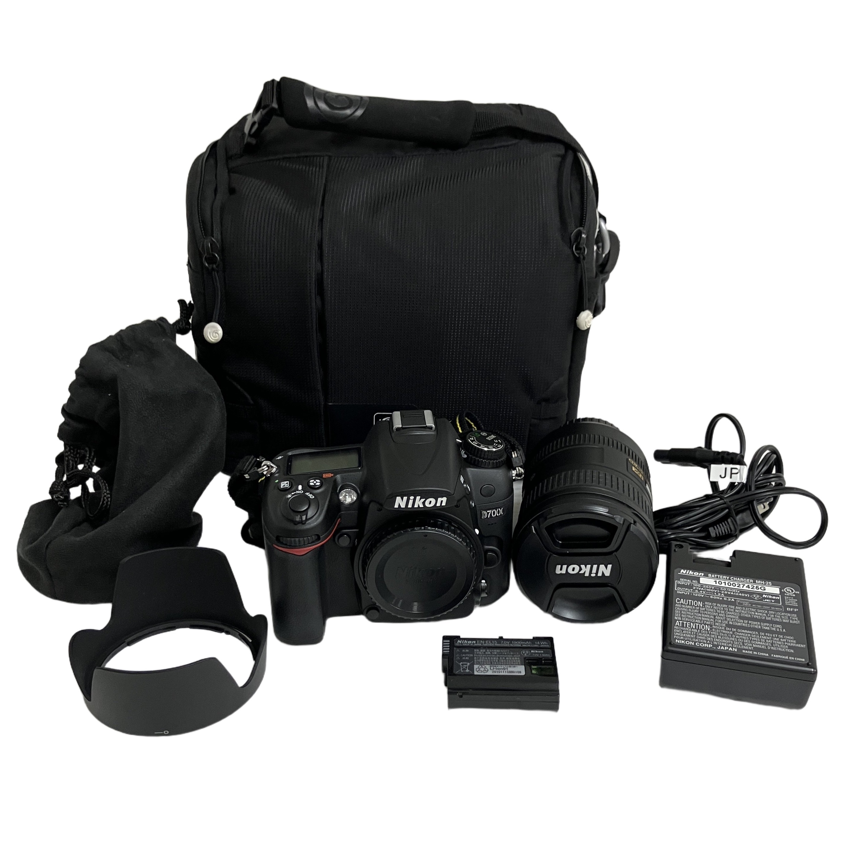 Nikon D7000 AF-S NIKKOR 18-200mm 1:3.5-5.6 GII ED デジタル一眼レンズセット 中古