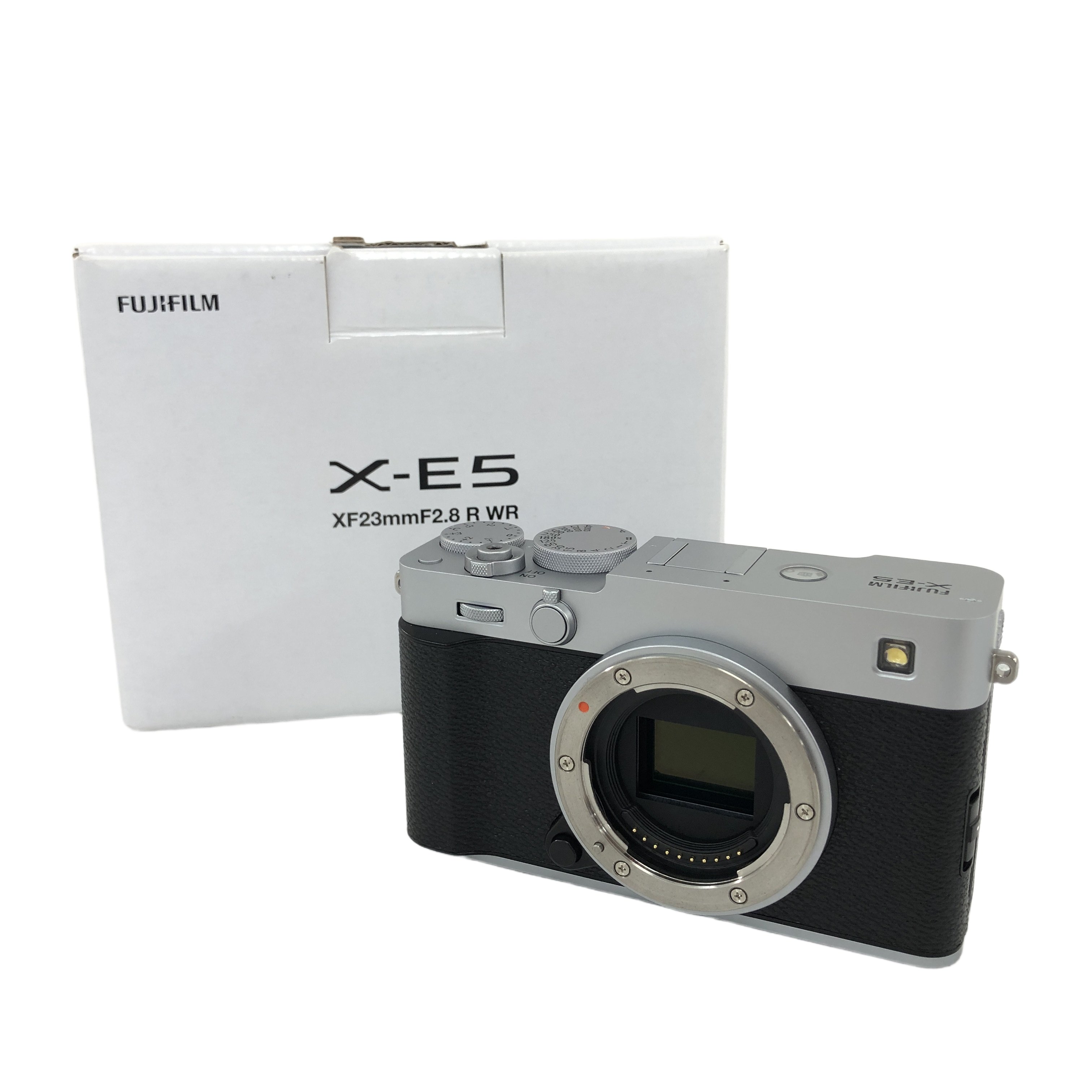 FUJIFILM X-E5 ボディ シルバー 富士フイルム ミラーレス一眼 カメラ 中古