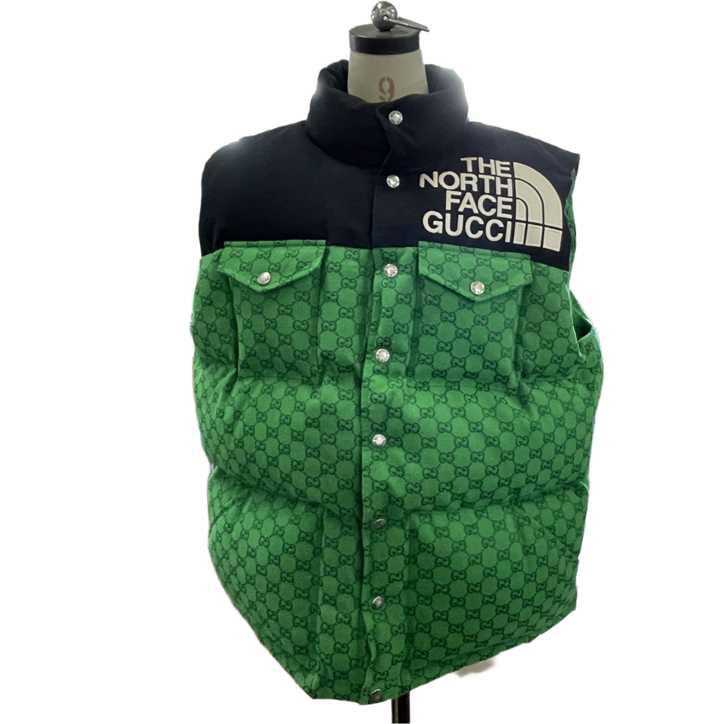 GUCCI×ノースフェイス ダウンベスト