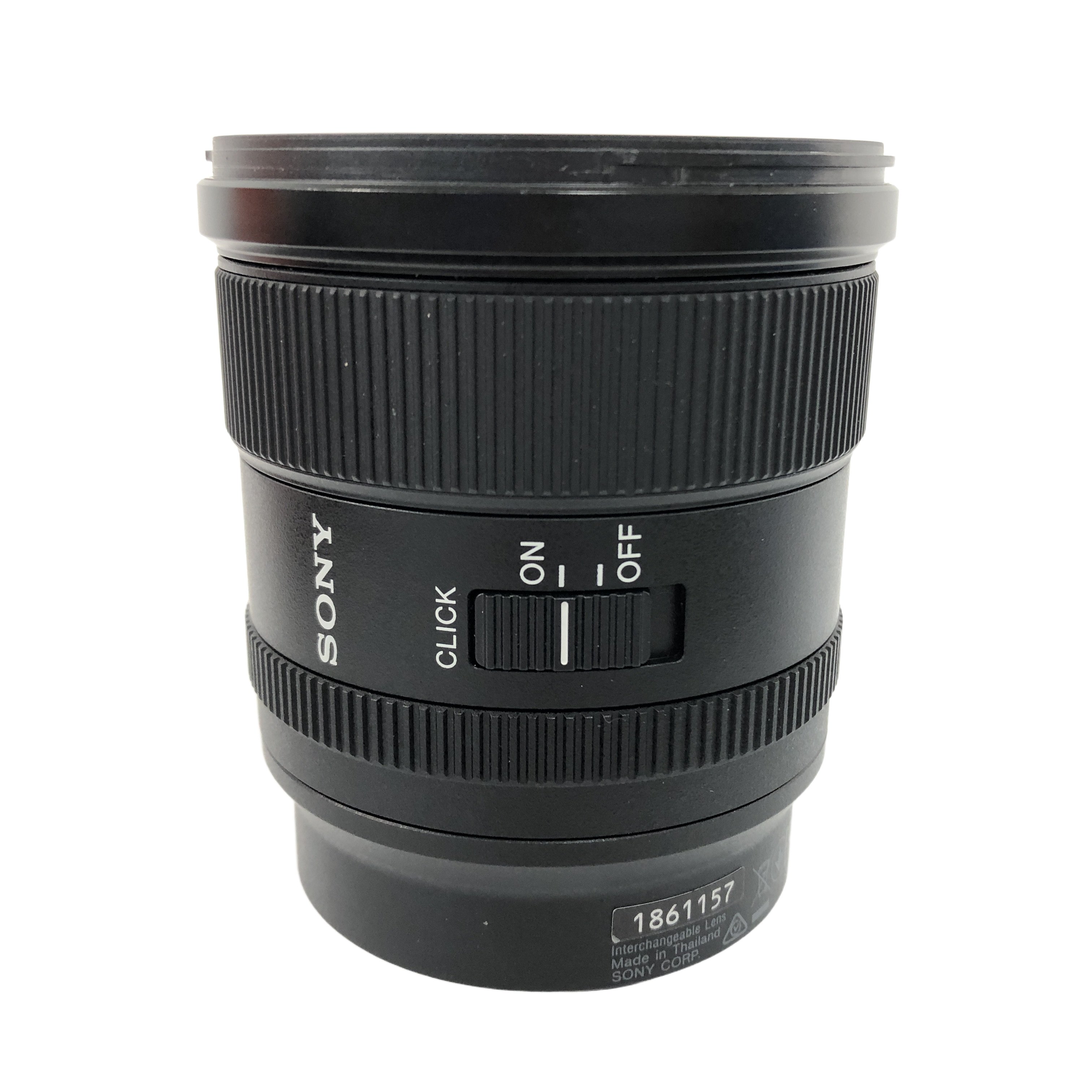 超広角20mmのパースペクティブと開放F1.8の明るさを、約373gの小型軽量ボディに凝縮したフルサイズ対応の大口径広角単焦点Gレンズ