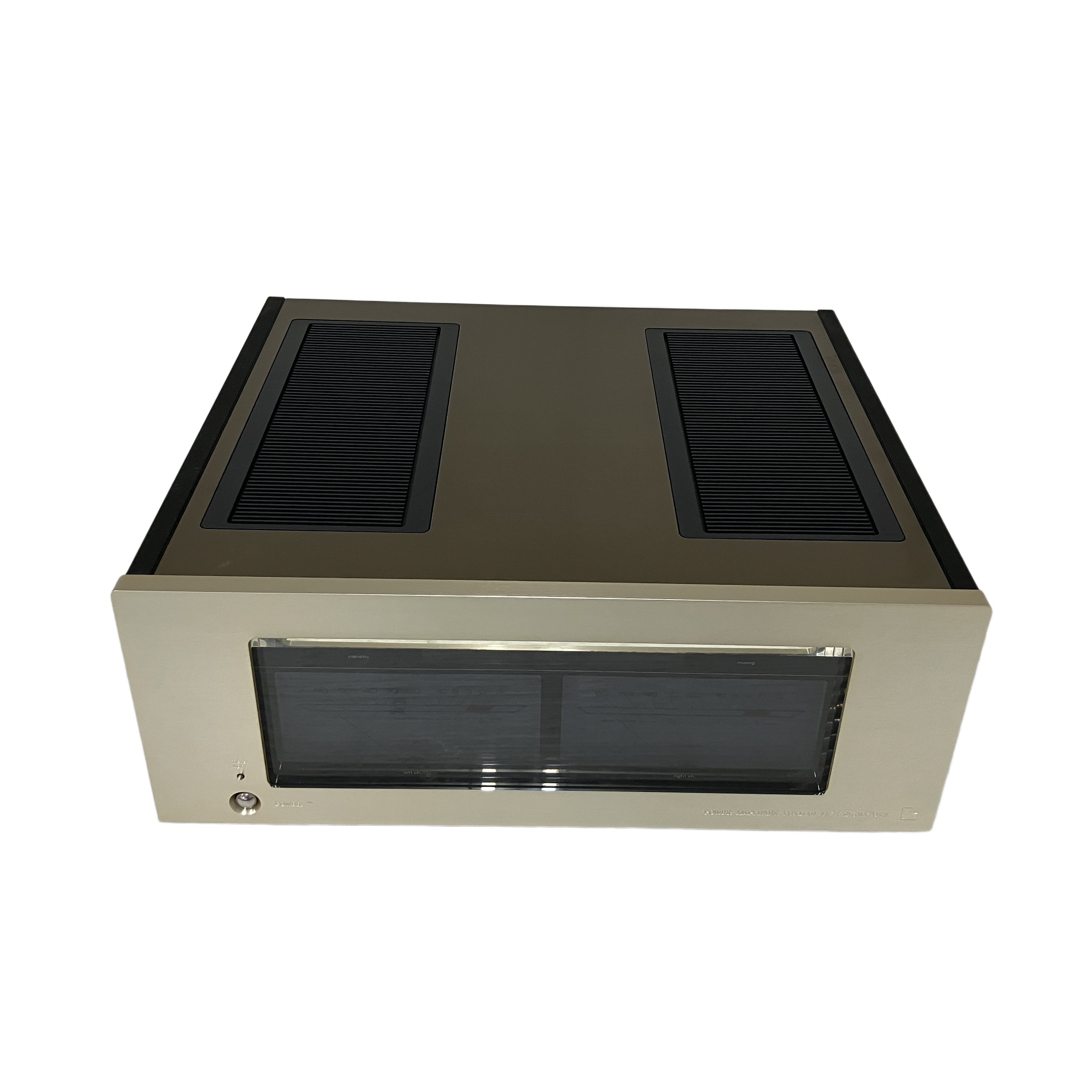 画期的な高音質回路「ODNF」を採用し、200W+200Wの圧倒的なドライブ力と大型アナログメーターを備えたラックスマン渾身のステレオパワーアンプ!