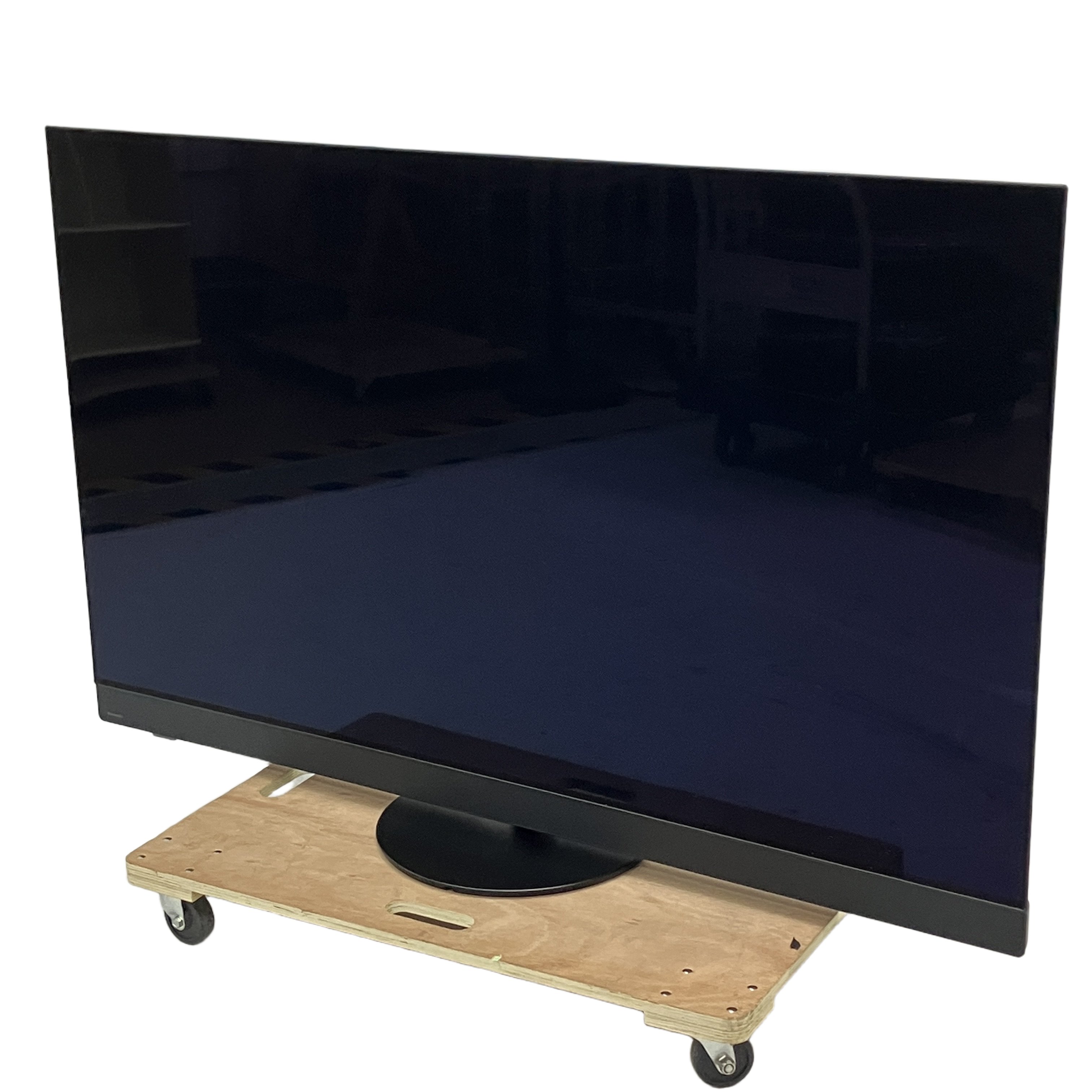 自発光ならではの圧倒的なコントラストとFire TV搭載の利便性を兼ね備えた、65V型のハイグレード4K有機ELテレビ!