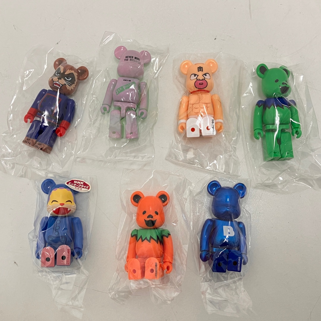 ベアブリック シリーズ29 100% BE@RBRICK MEDICOMTOY 7体セット ニャンちゅう キン肉マン など
