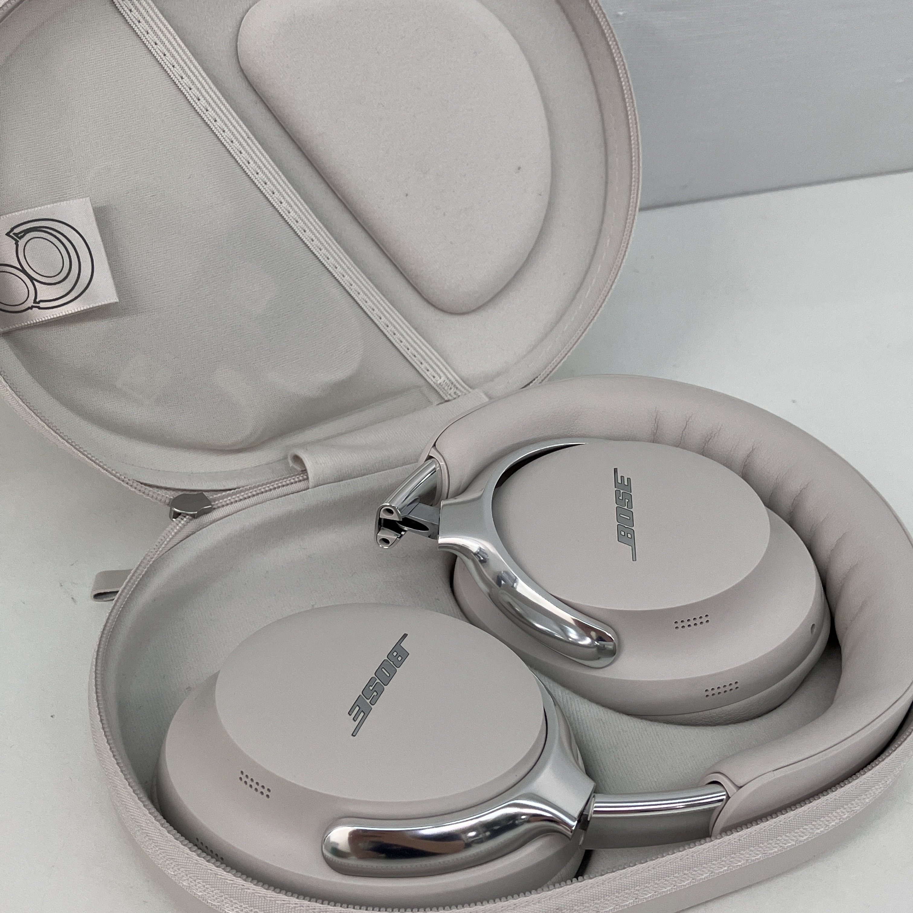 Bose QuietComfort Ultra Headphones 2nd GEN ワイヤレス ヘッドホン ノイズキャンセリング ボーズ 音響機材 中古