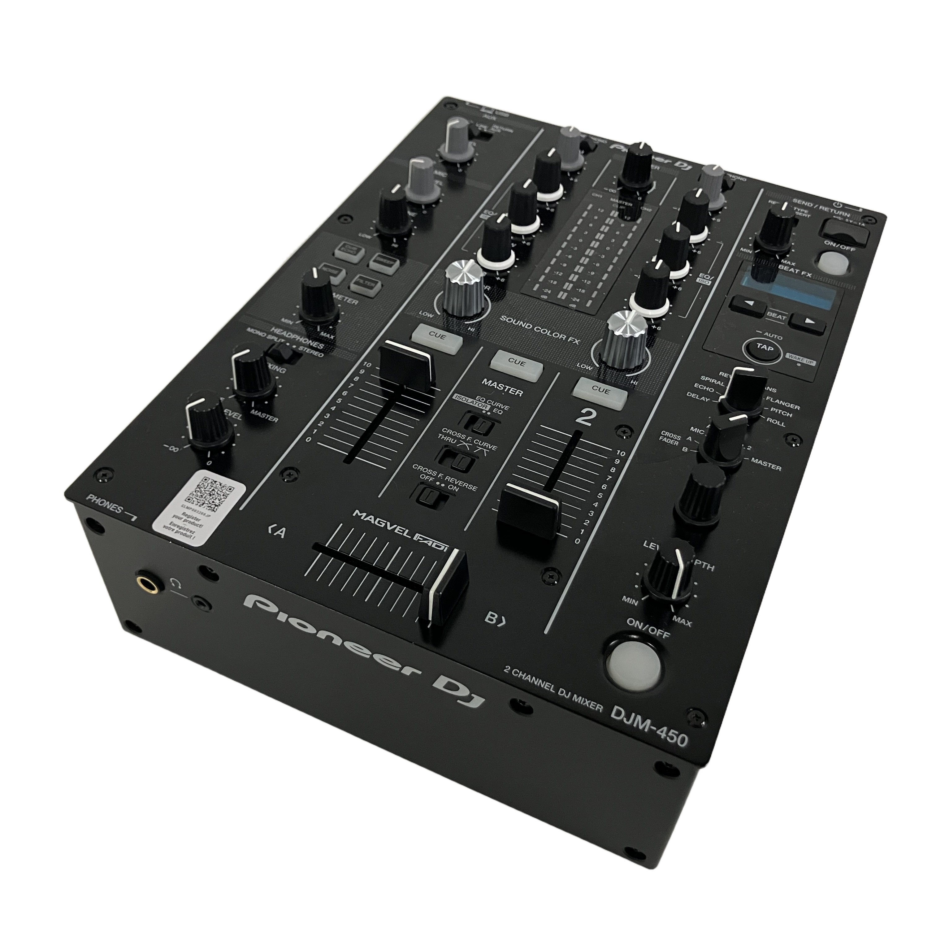 フラッグシップモデル「DJM-900NXS2」のレイアウトや基本性能を踏襲し、高品位なエフェクトと高品質サウンドを備えた2ch DJミキサーです。